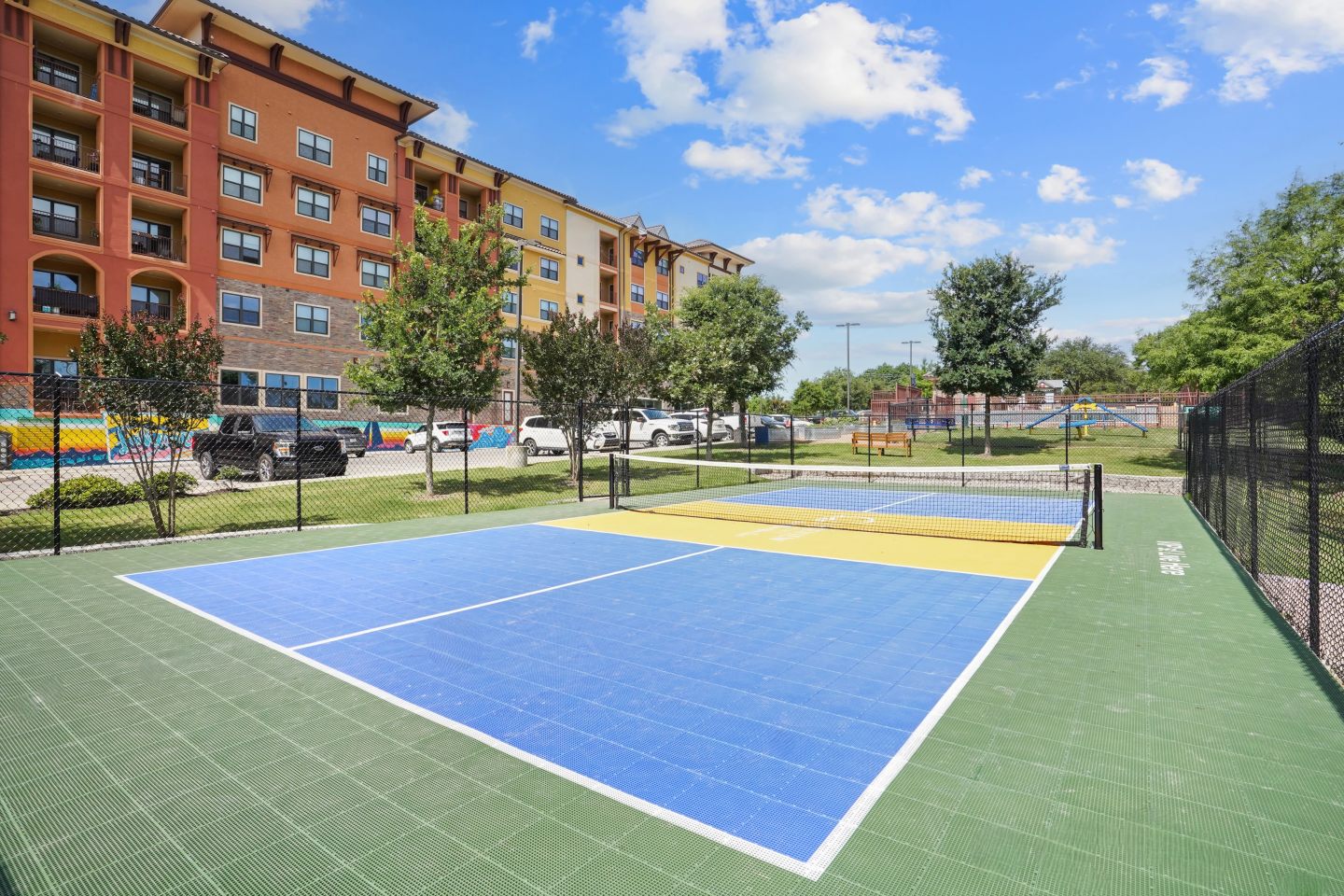 Lakeview Image 16