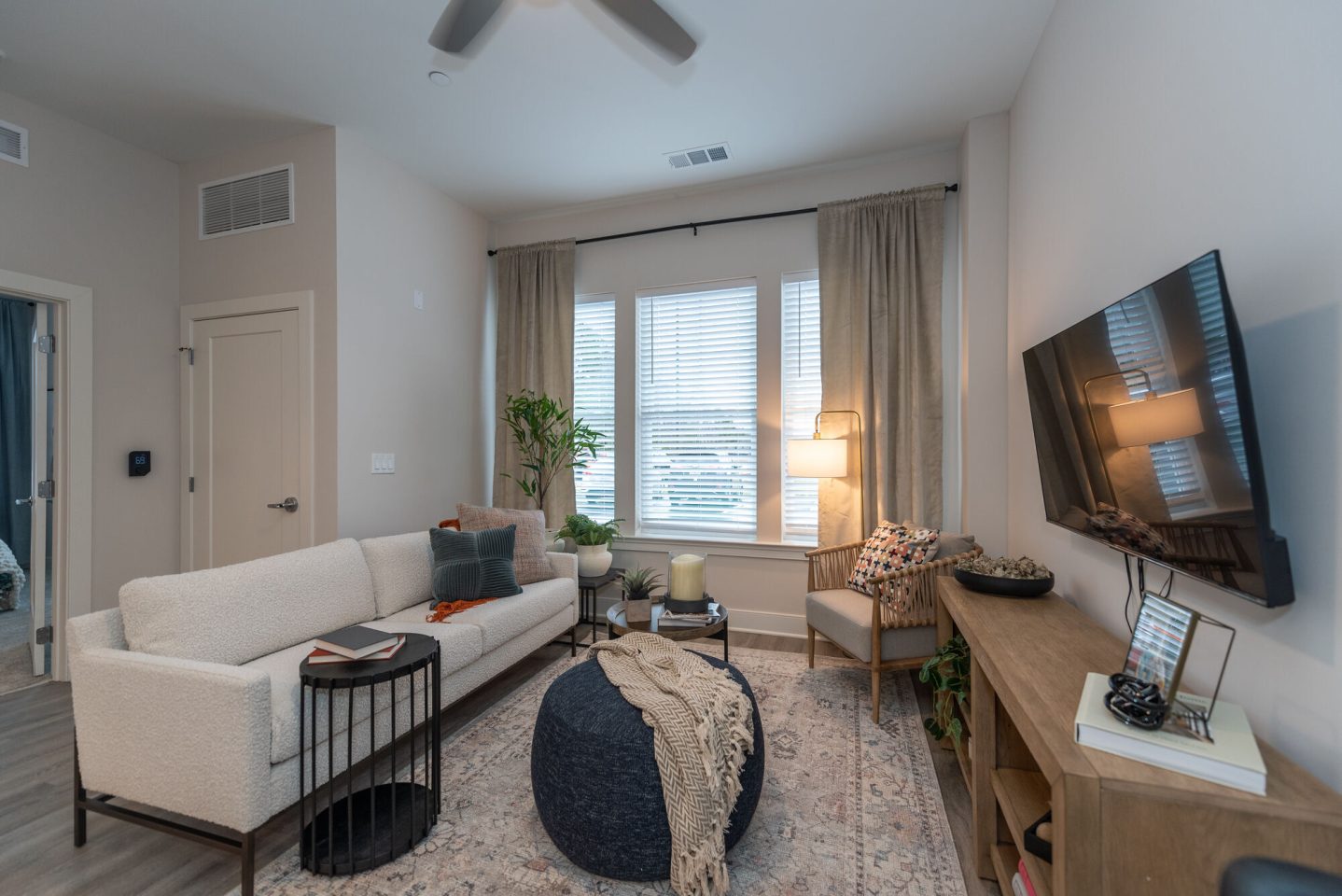 62+ Active Adult - Acclaim at Greenbrier Image 20