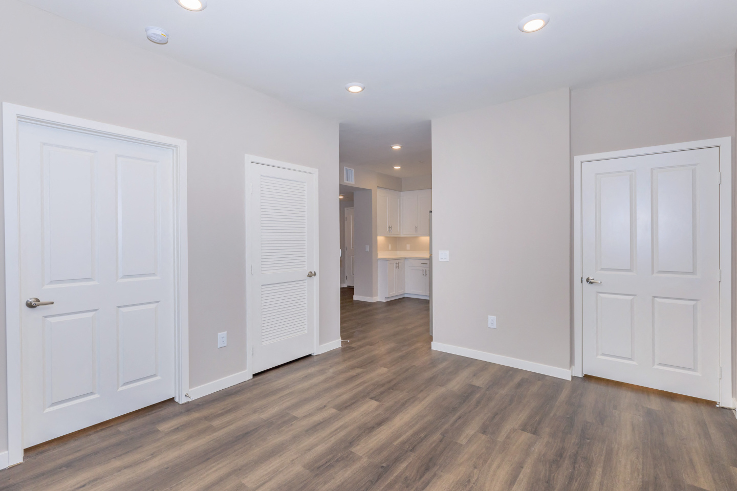 Los Alamitos Luxury Apartments Image 41