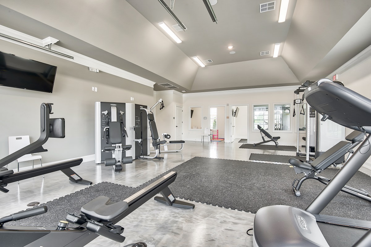 Pines at Glen Laurel Luxury Apartments Image 17