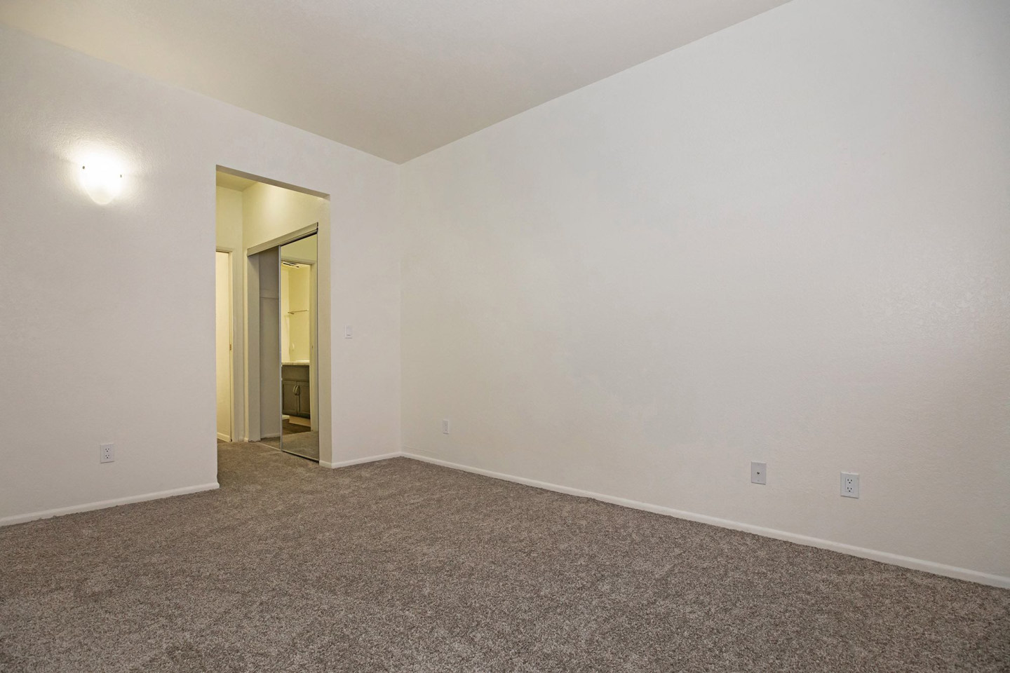 Winterhaven Terrace Image 24