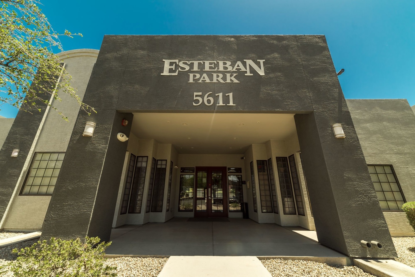 Esteban Park Image 2