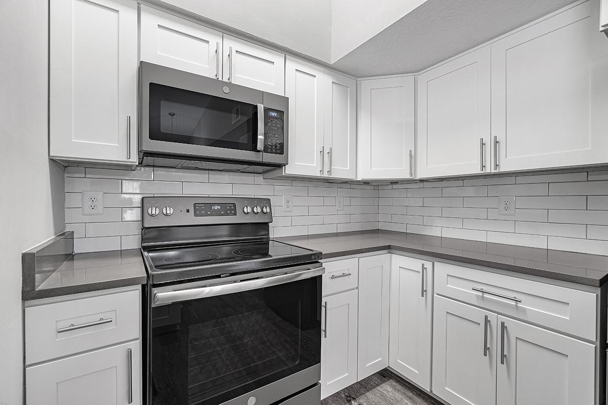 Latitude Pointe Image 94