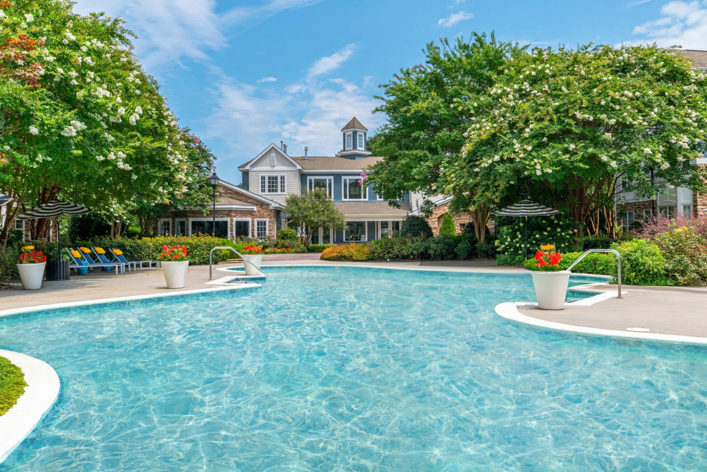 Hideaway at Greenbrier Luxury Apartments Image 13
