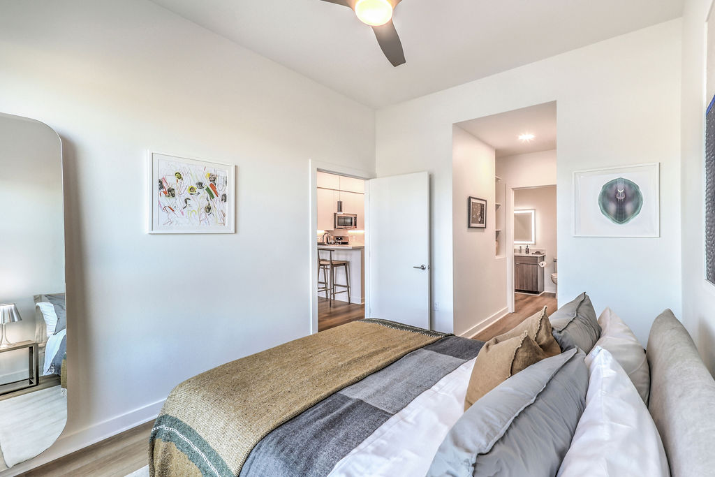 Ariva Luxury Residences Image 34