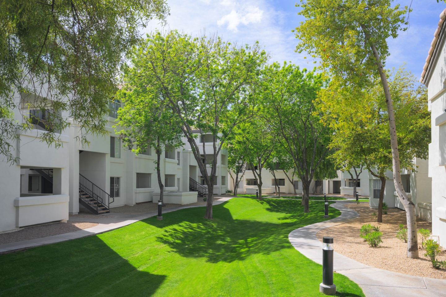 CityScape at Lakeshore Image 34