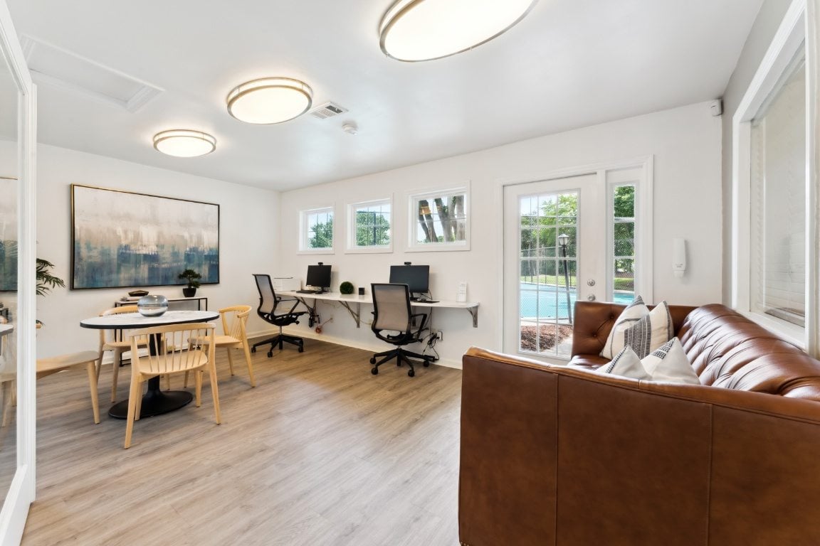 Willow Ridge Apartments Image 8