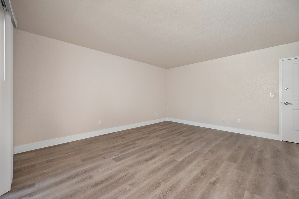 The Atrium at Carmichael - 55+ Housing Image 10