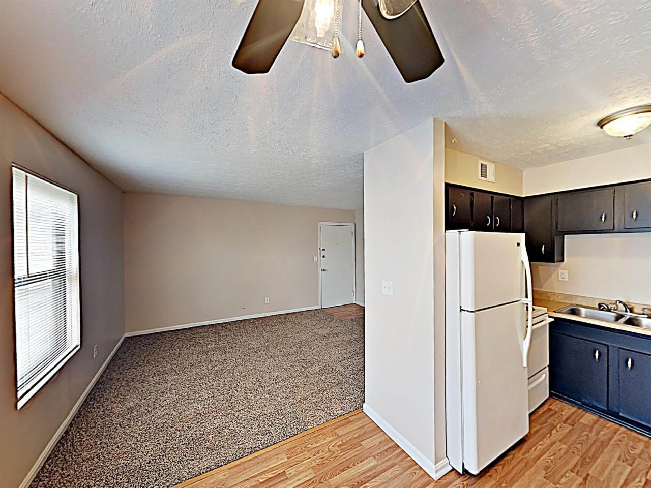 Maplewood Apartments Image 10