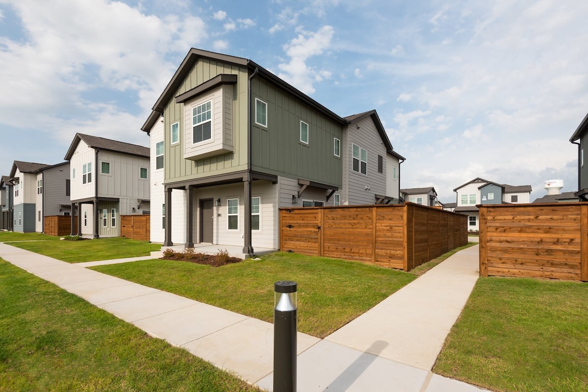 Collection Hunter Crossroads Townhomes Image 12