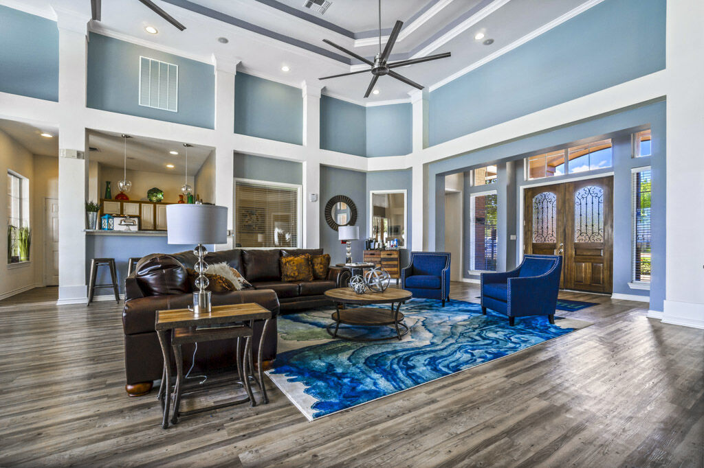 Blue Lake Villas II Image 23