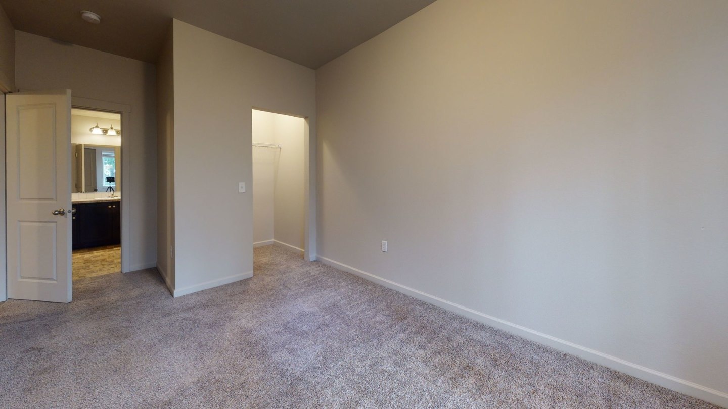 Trillium Woods Image 8