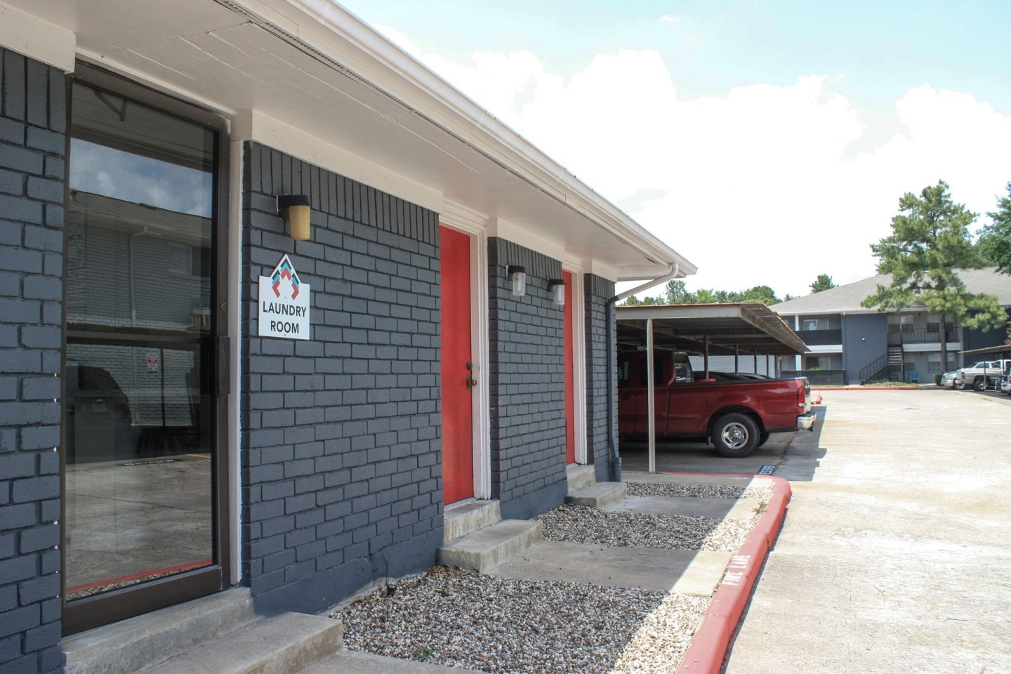 3 Corners North Image 8