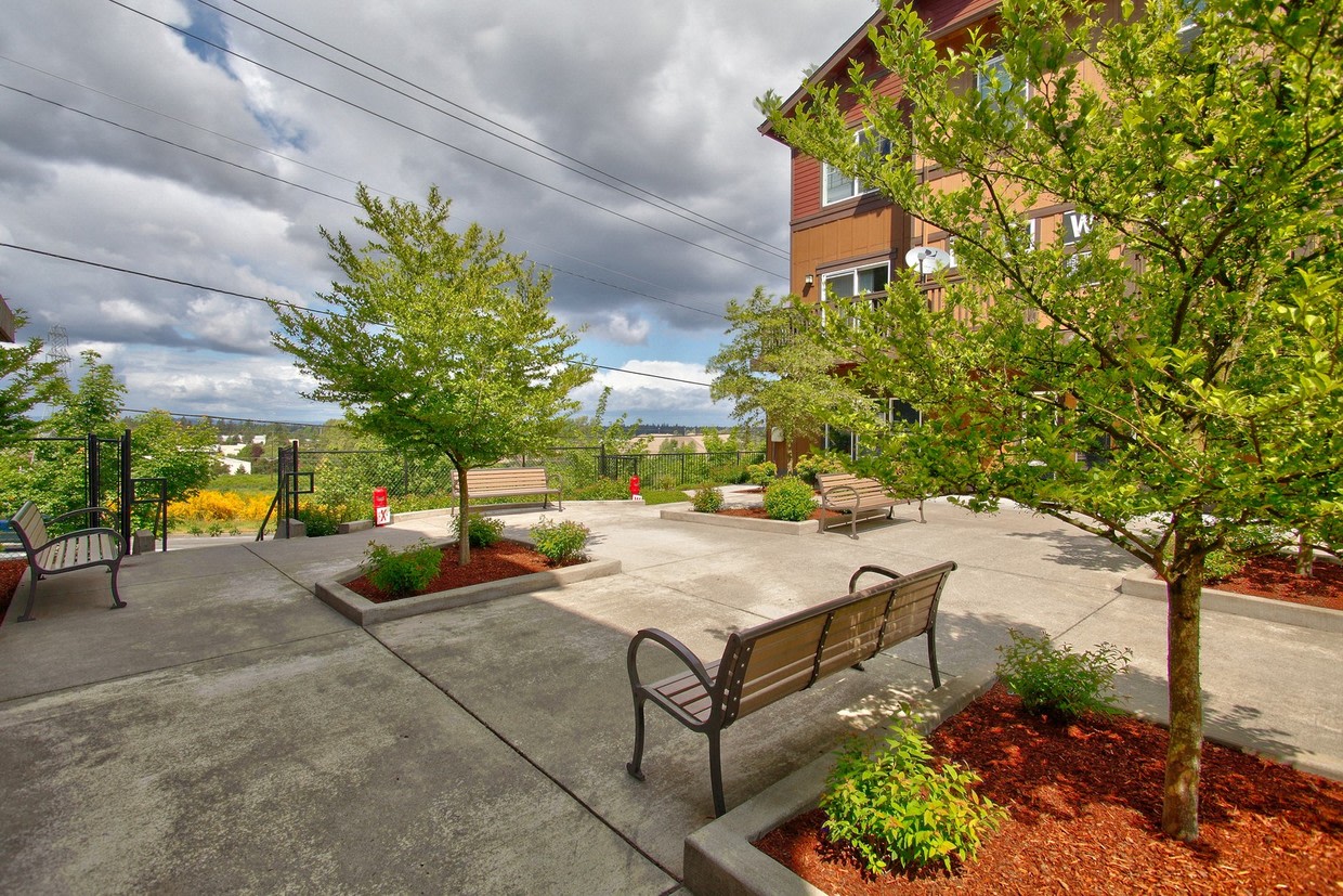 Springwater Crossing Image 15