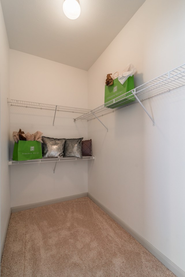 Crenshaw Grand Apartments Image 8