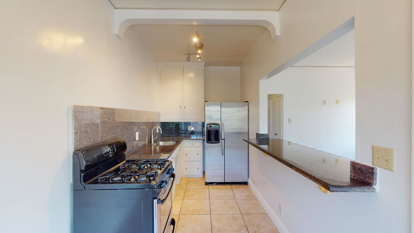 2410 Dwight Way Image 3