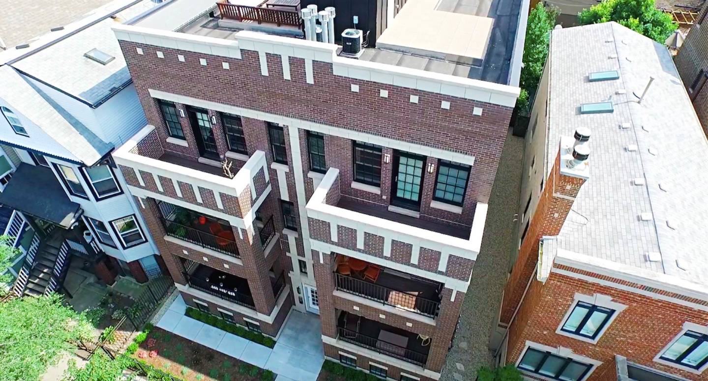 1241 West Oakdale Apt. Image 1