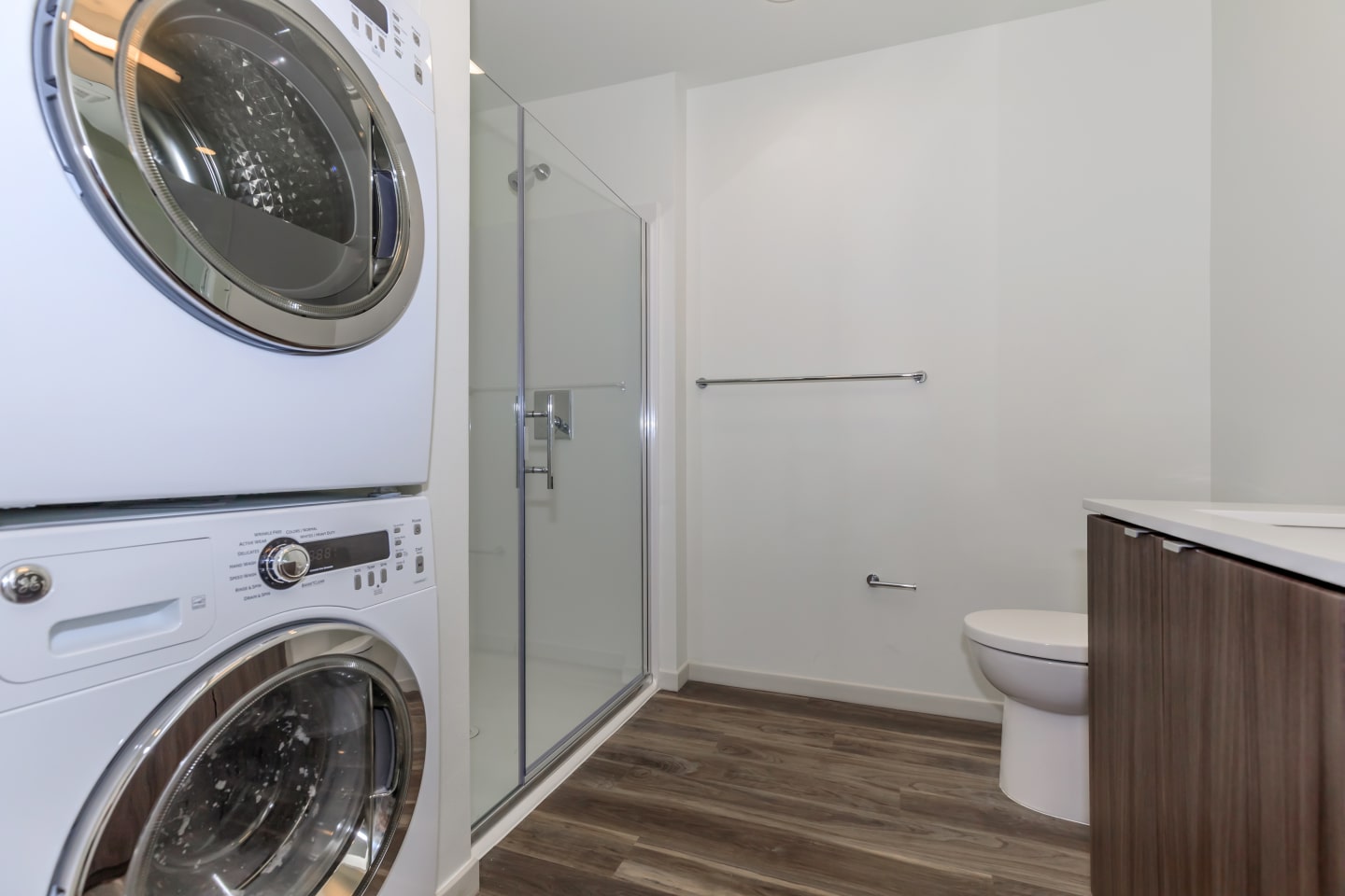 Avant Apartments - Student Housing Image 5