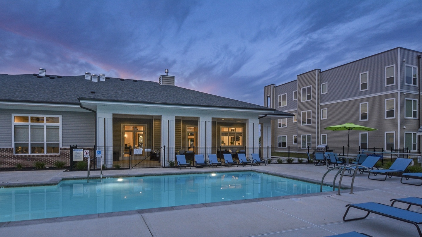 Westside Apartments and Shopping Image 10