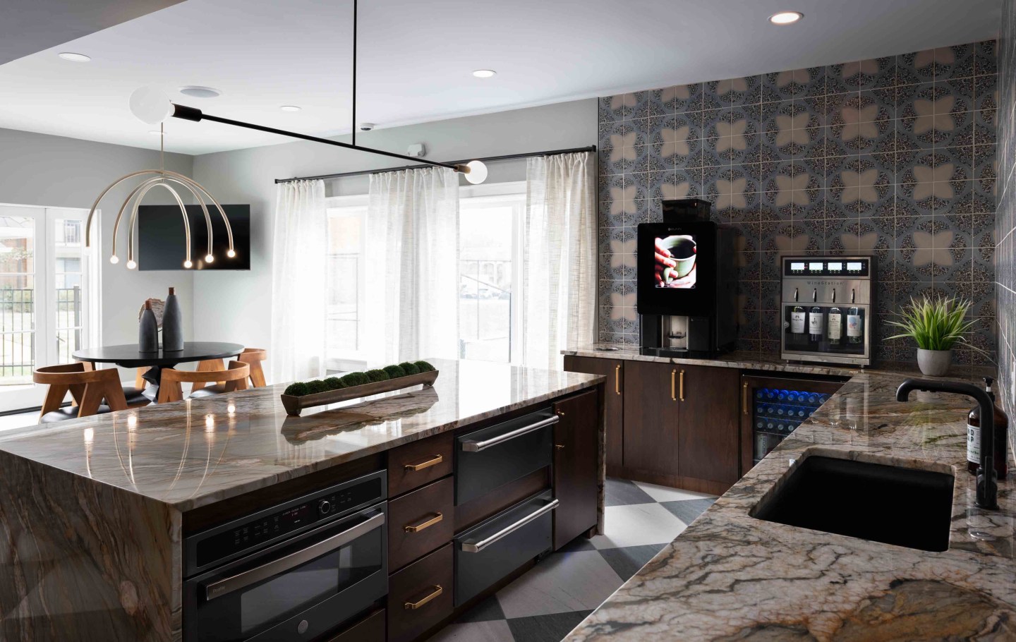 Hurstbourne Grand Image 82