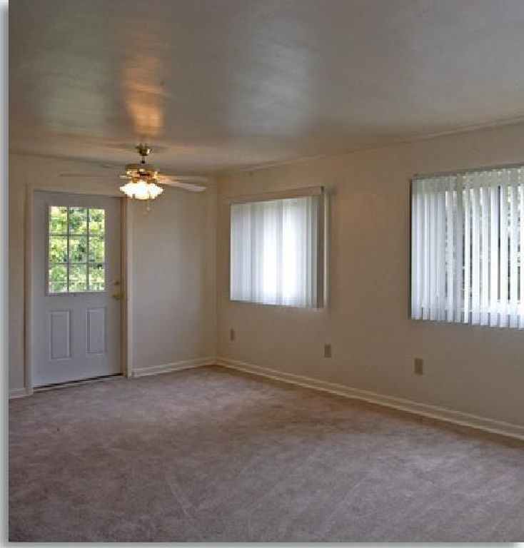 Atrium Apartments Image 9