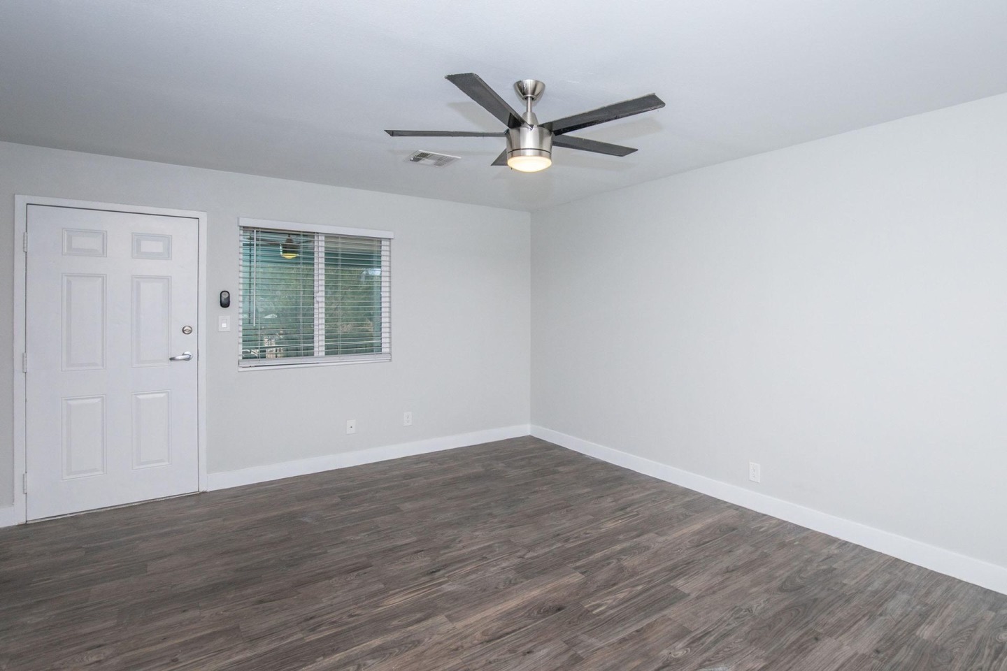 Atwater Image 44