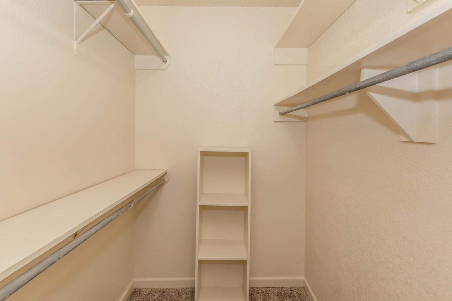 Parkside Apartments Image 38