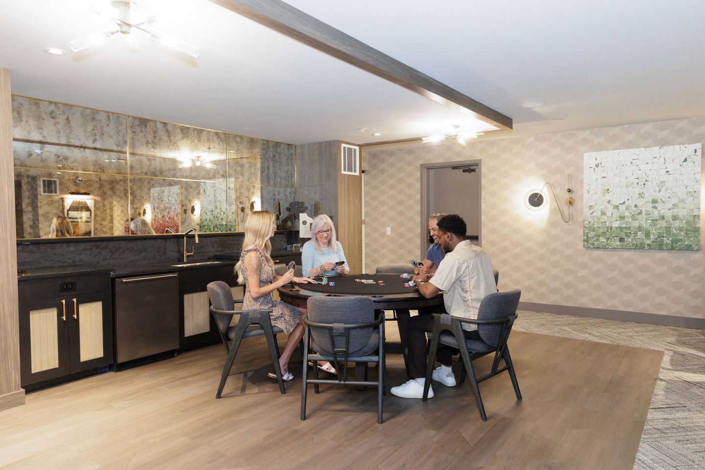 The Emerson Image 34