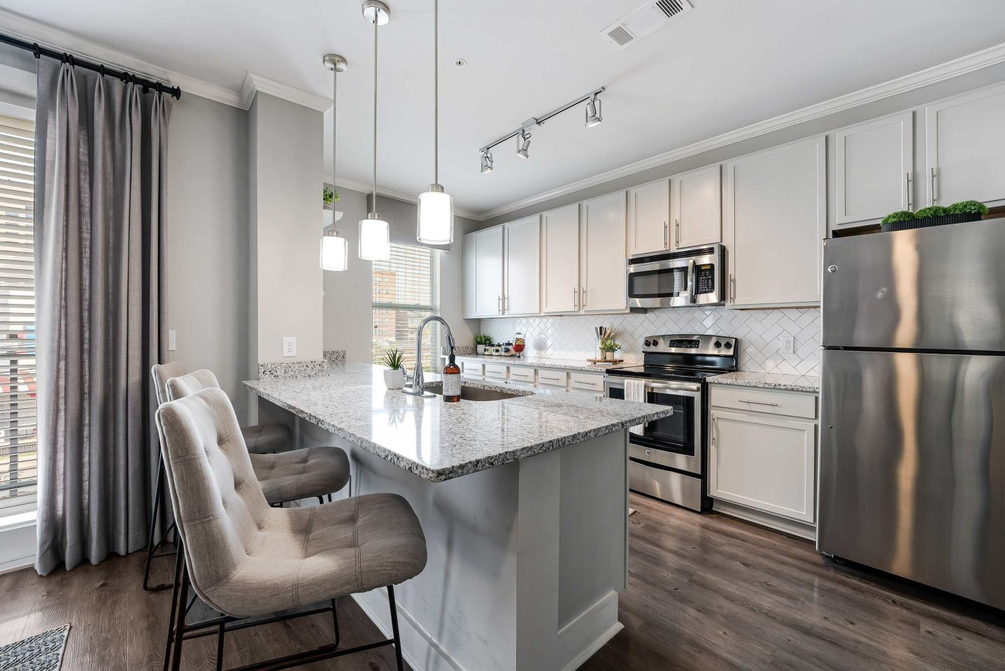 Infinity Midtown Image 19