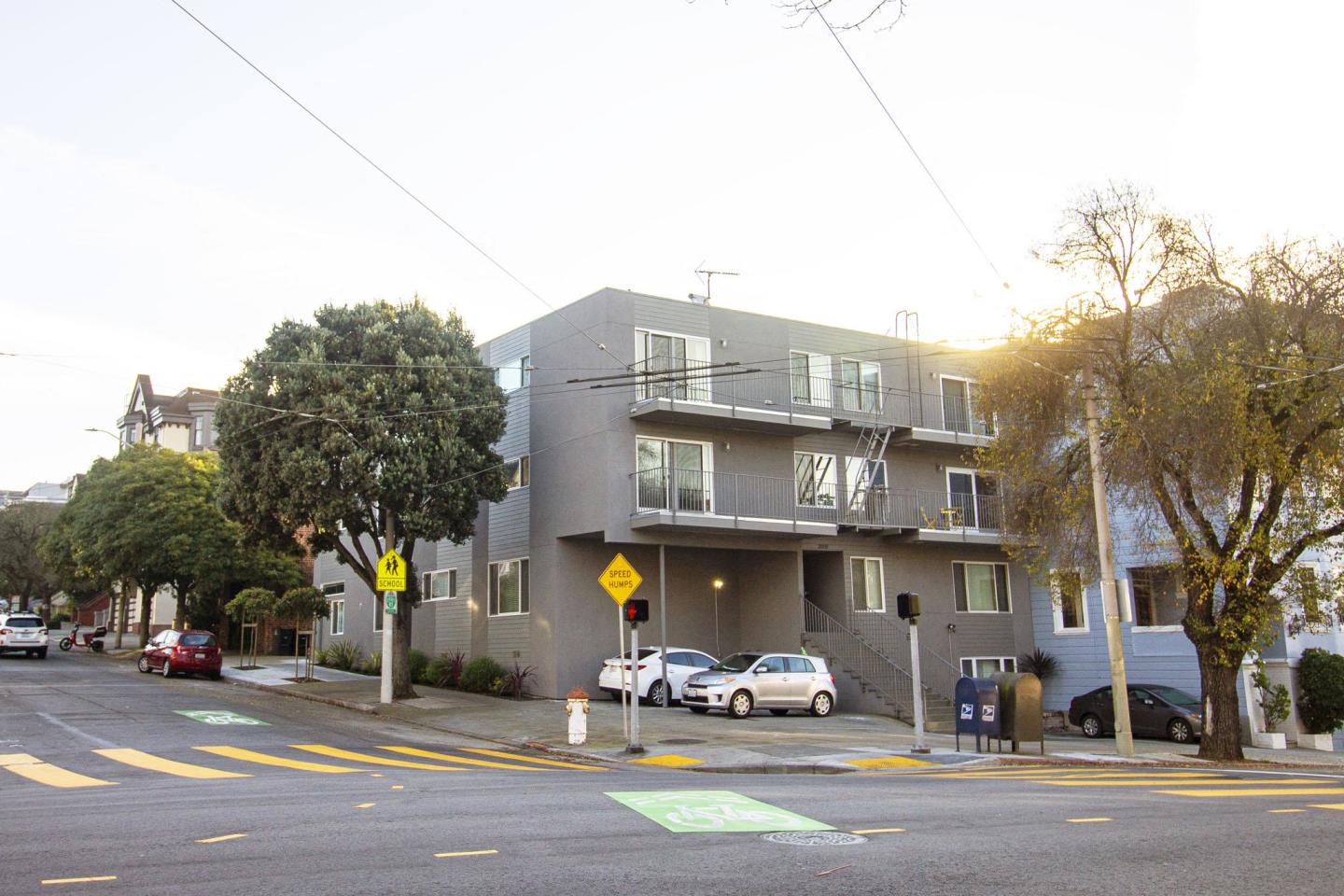 200 Arguello Blvd Image 2