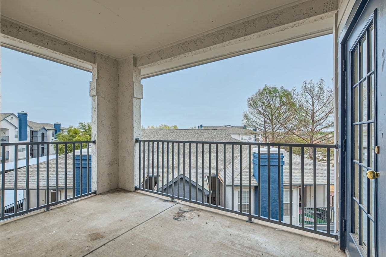 Rise Skyline Image 11