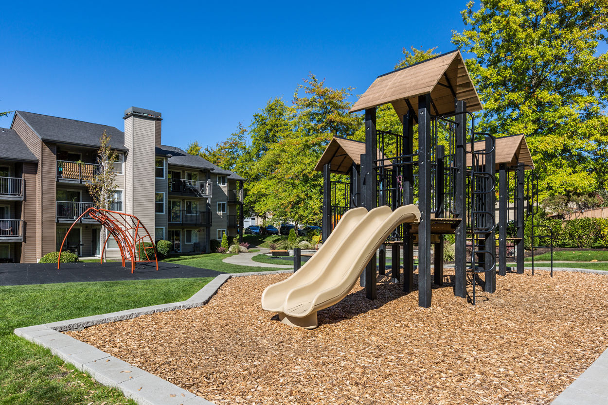 The Fairways Apartments Image 2