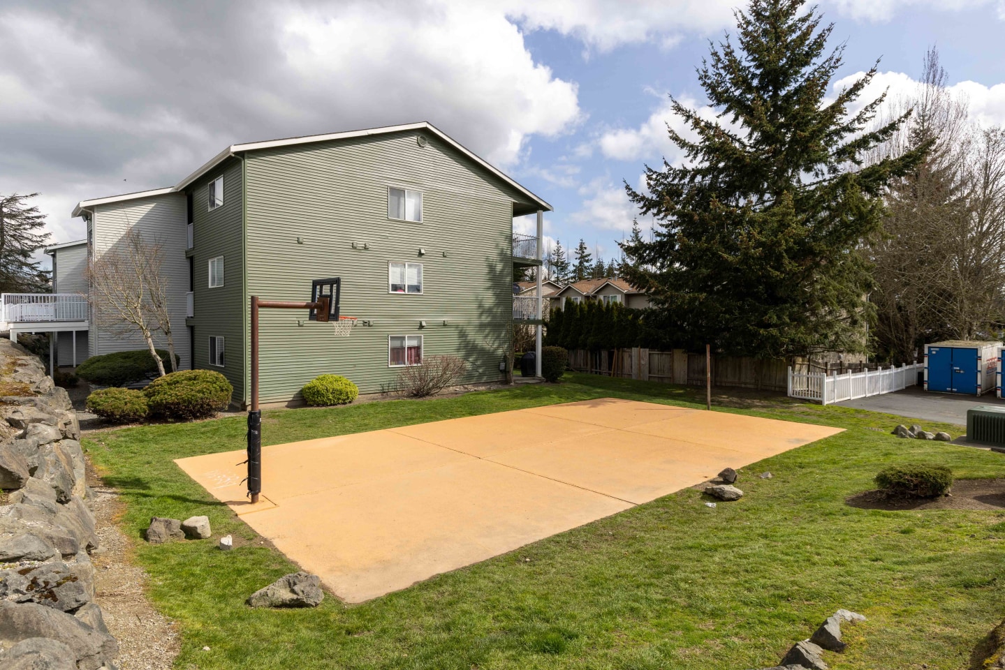 Evergreen Grove Image 5