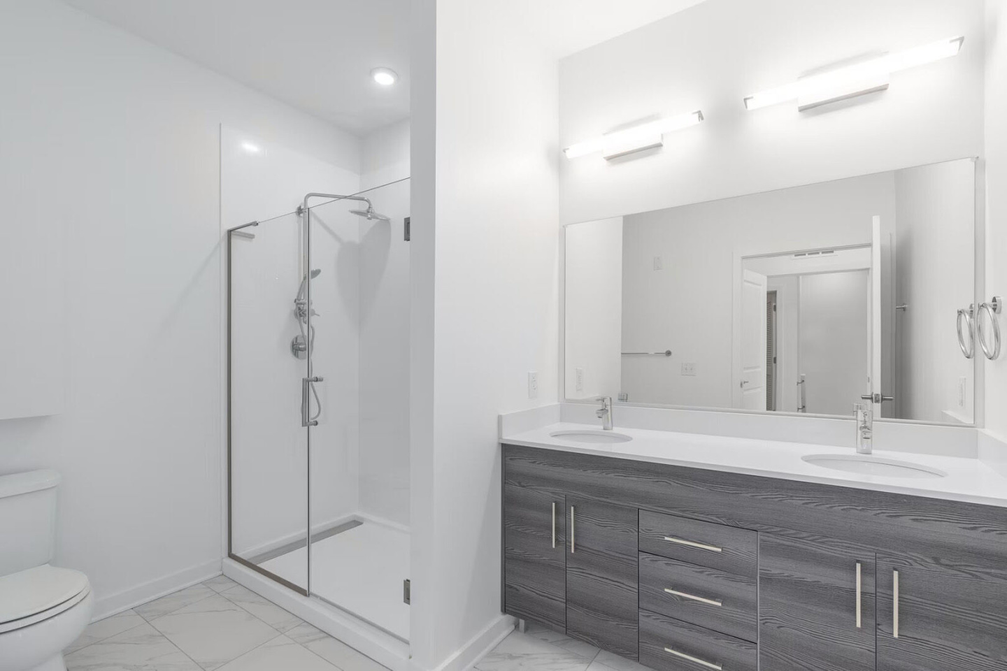 The Flats at Jenkintown  Apartments and Townhomes Image 19
