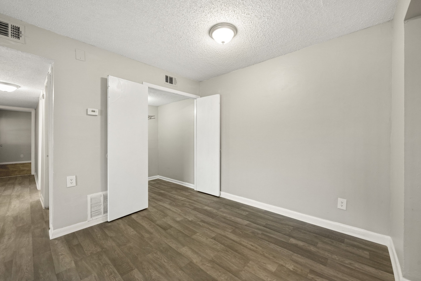 445 Cleveland Image 6