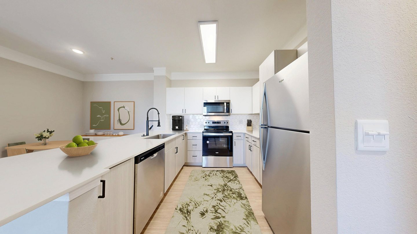 Bristol Village Apartments Image 5