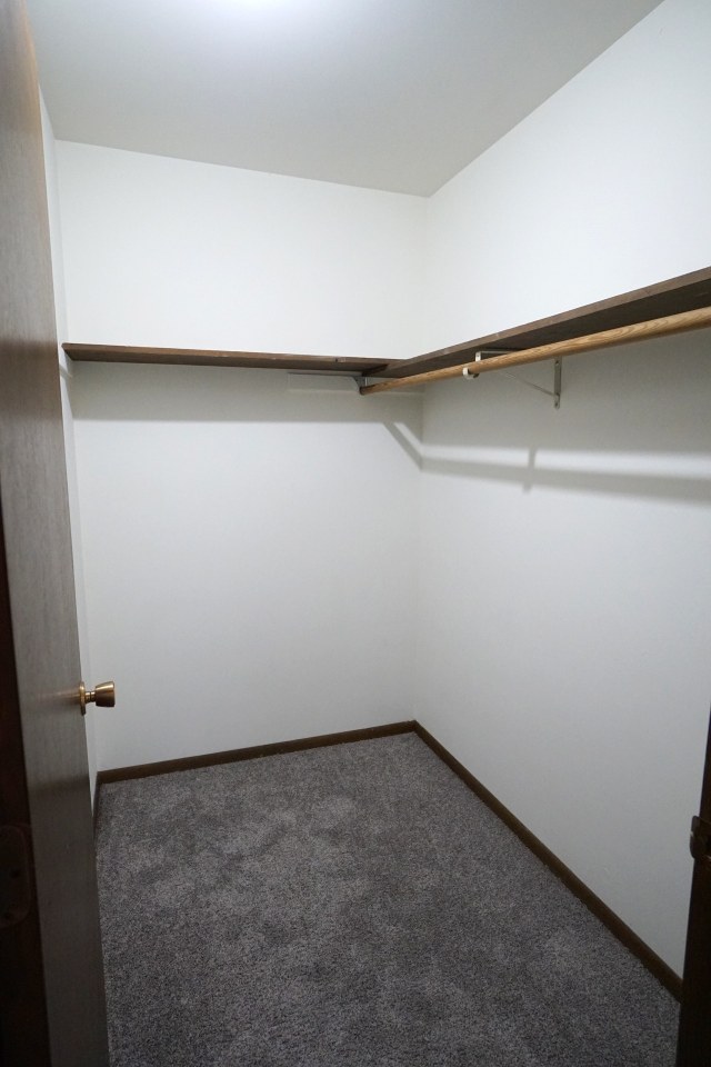 Edina Manor Image 33