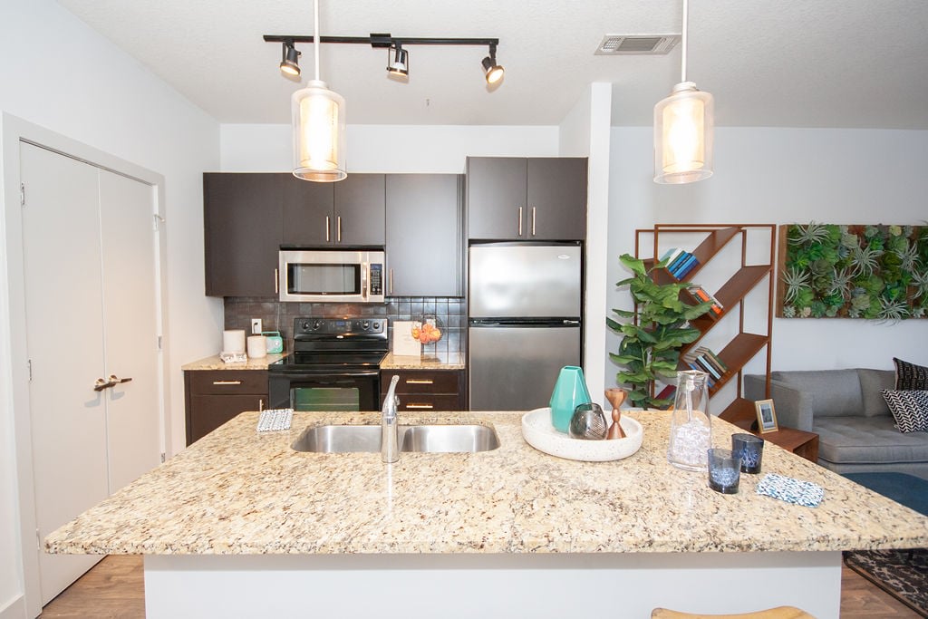 Glenwood Park Lofts Image 1