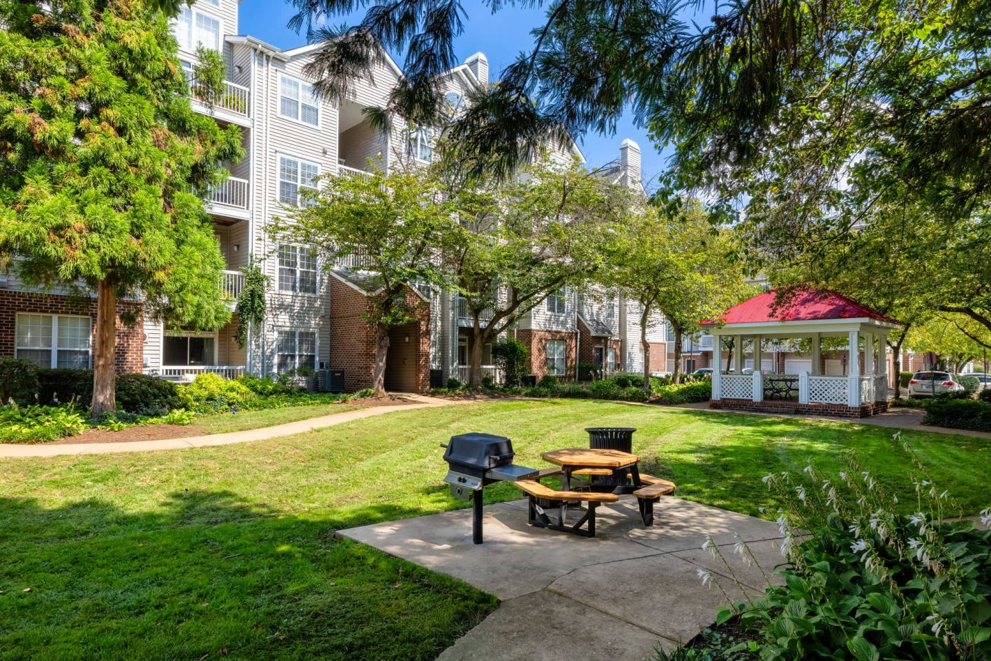 Cameron Court Image 40