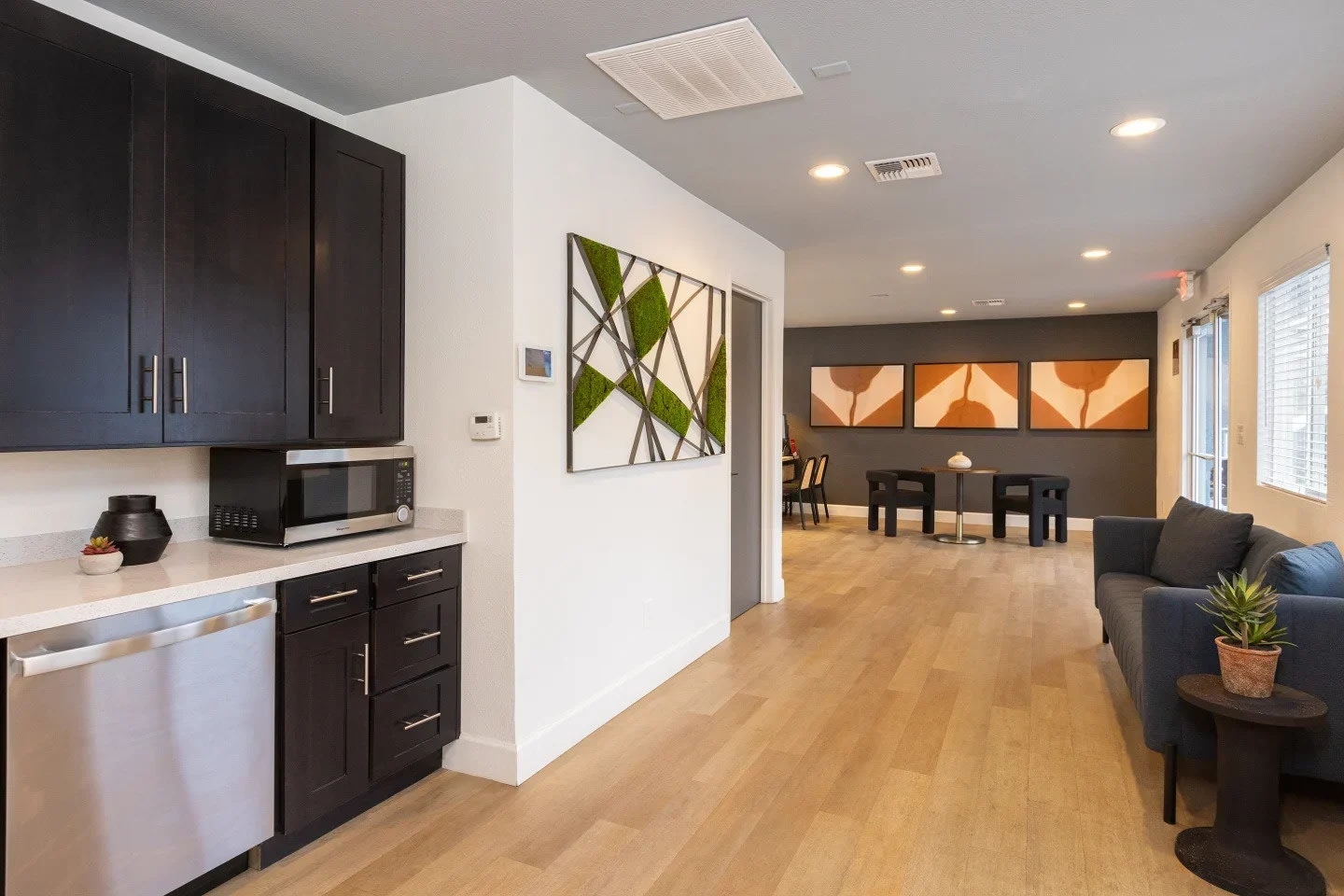 Park on Virginia Apartments Image 14