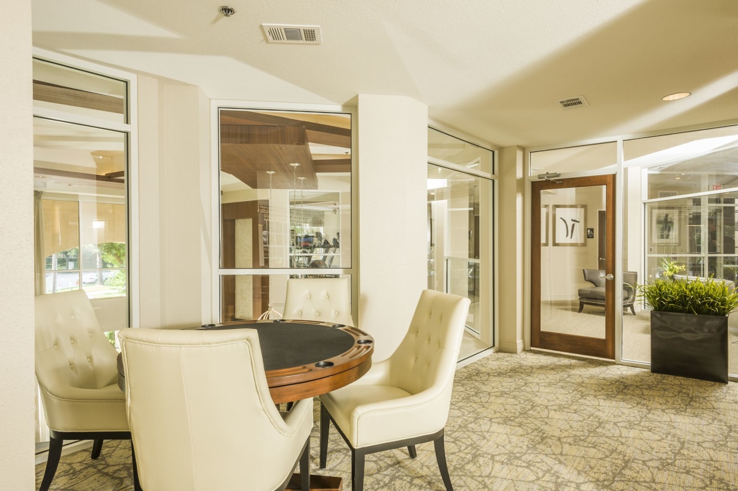 Deerwood Apartments Image 17