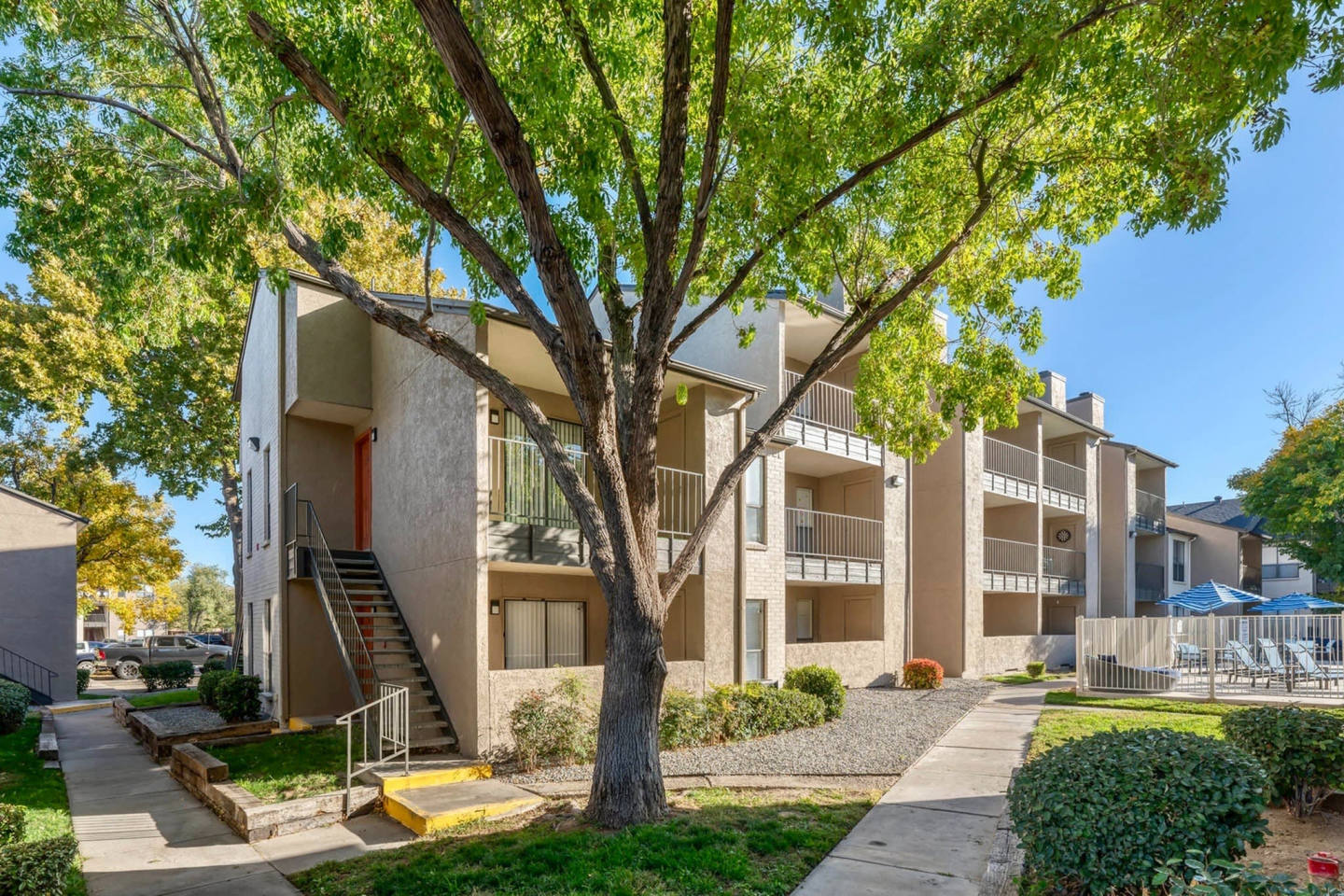 Silverado Apartments Image 6