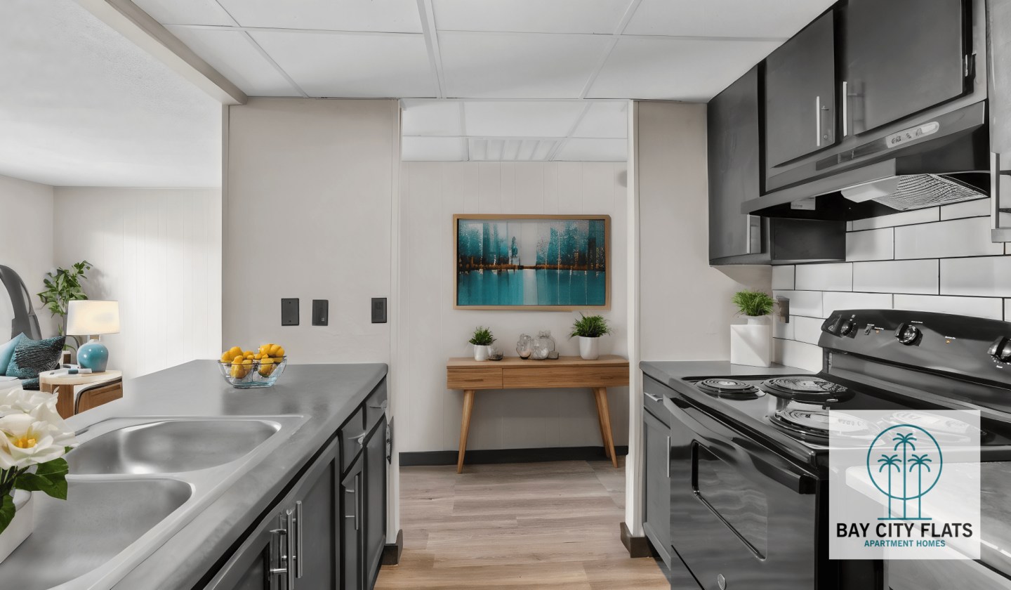 Bay City Flats Image 19