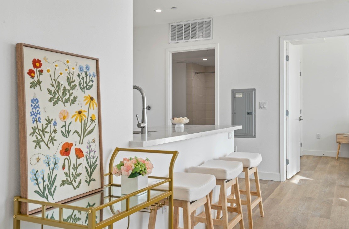 4804 Oakwood Image 13