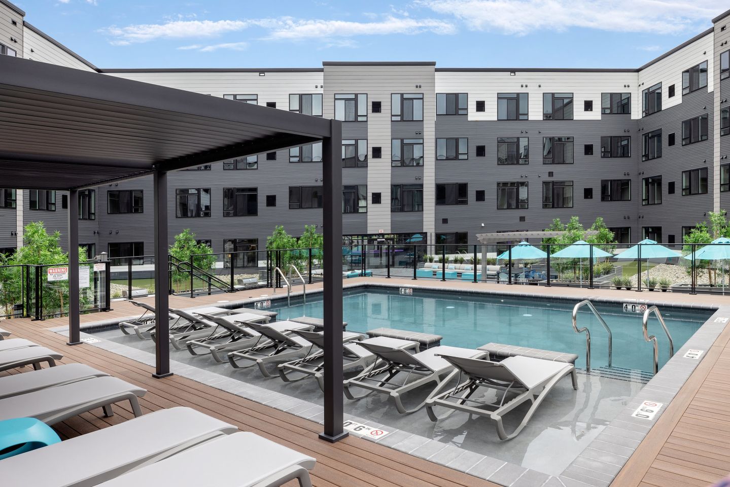 Luxor Lifestyle Apartments Montgomeryville Image 12