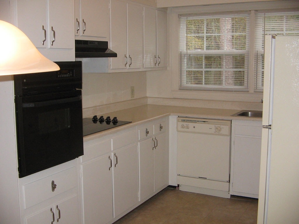 Chateau Terrace Image 8