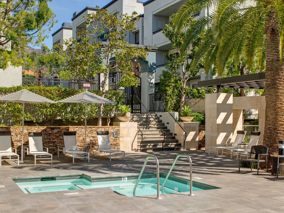 Avalon Burbank Image 1