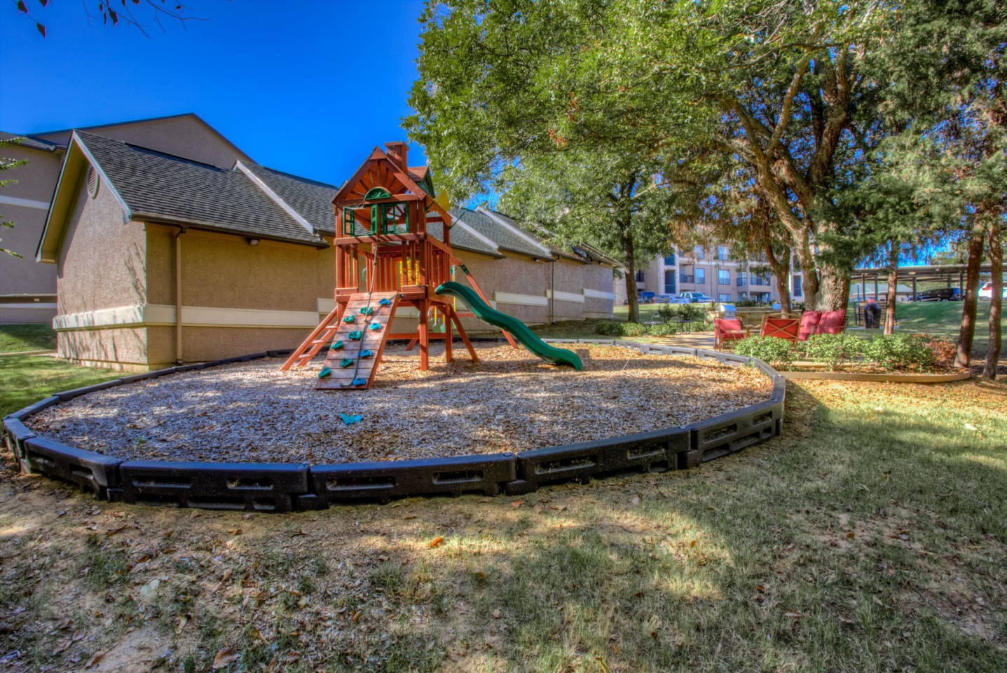 Waters Edge Villas Apartments Image 24