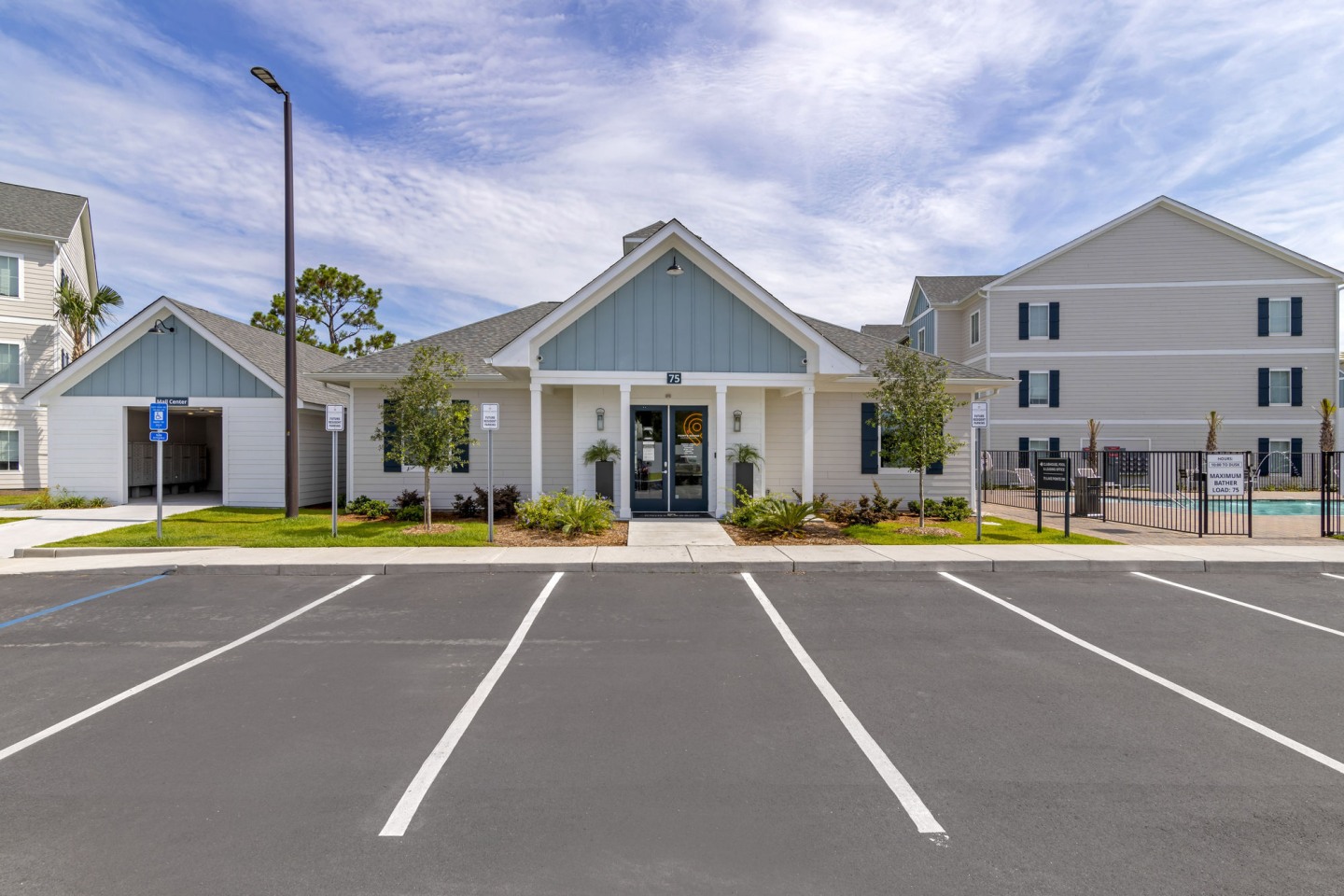 Pointe Grand Apartment Homes Image 30
