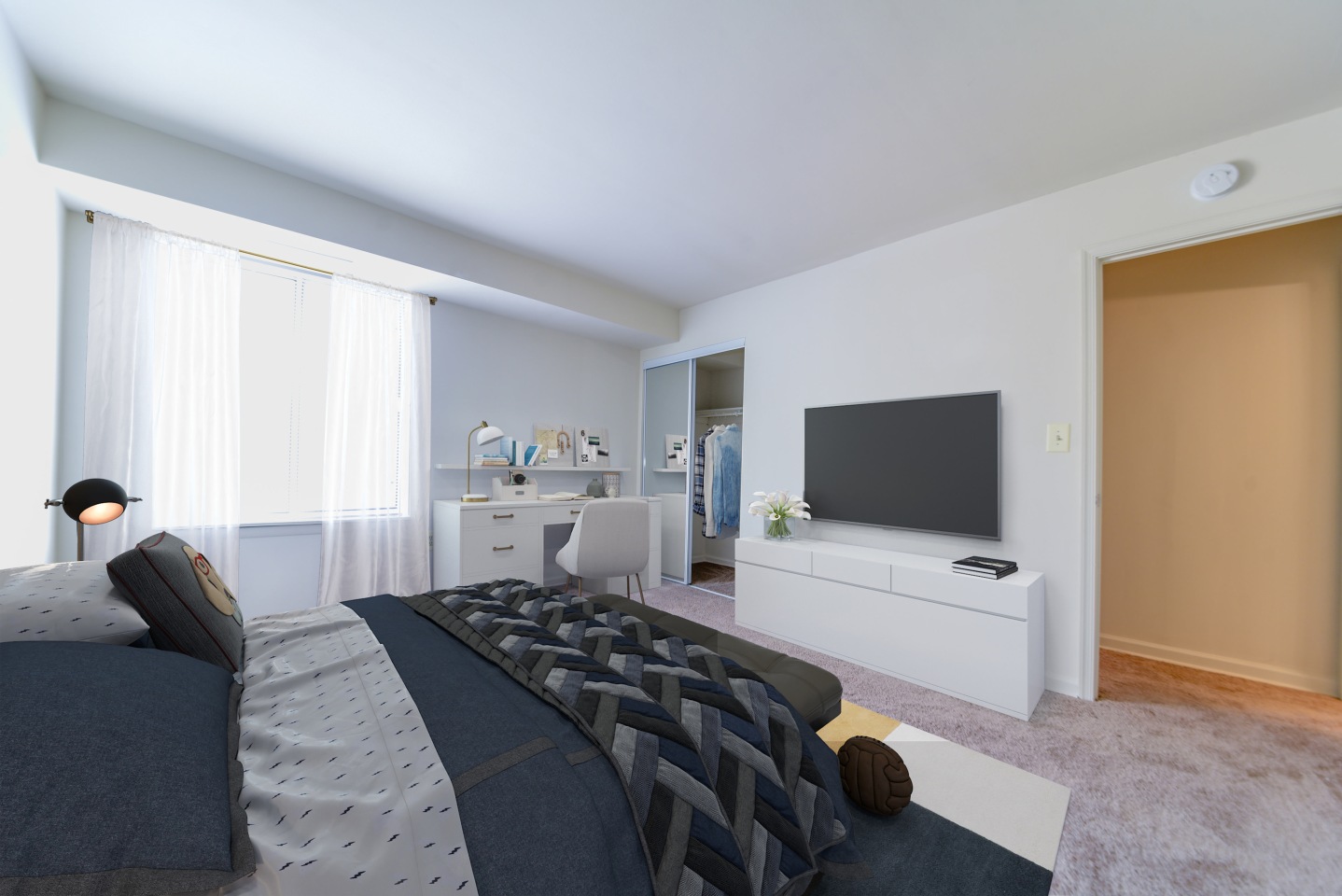Brookstone Image 4